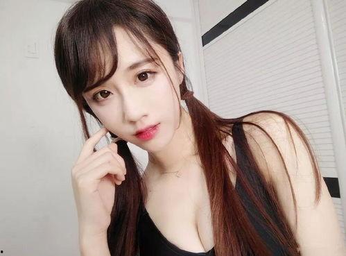 斗鱼女主播 50,揭秘网络红人的魅力与挑战  第3张